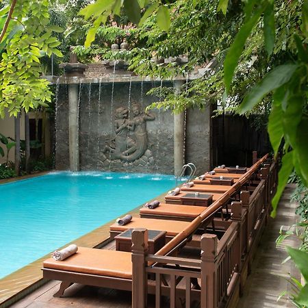 Hotel The Elephant Siem Reap Esterno foto