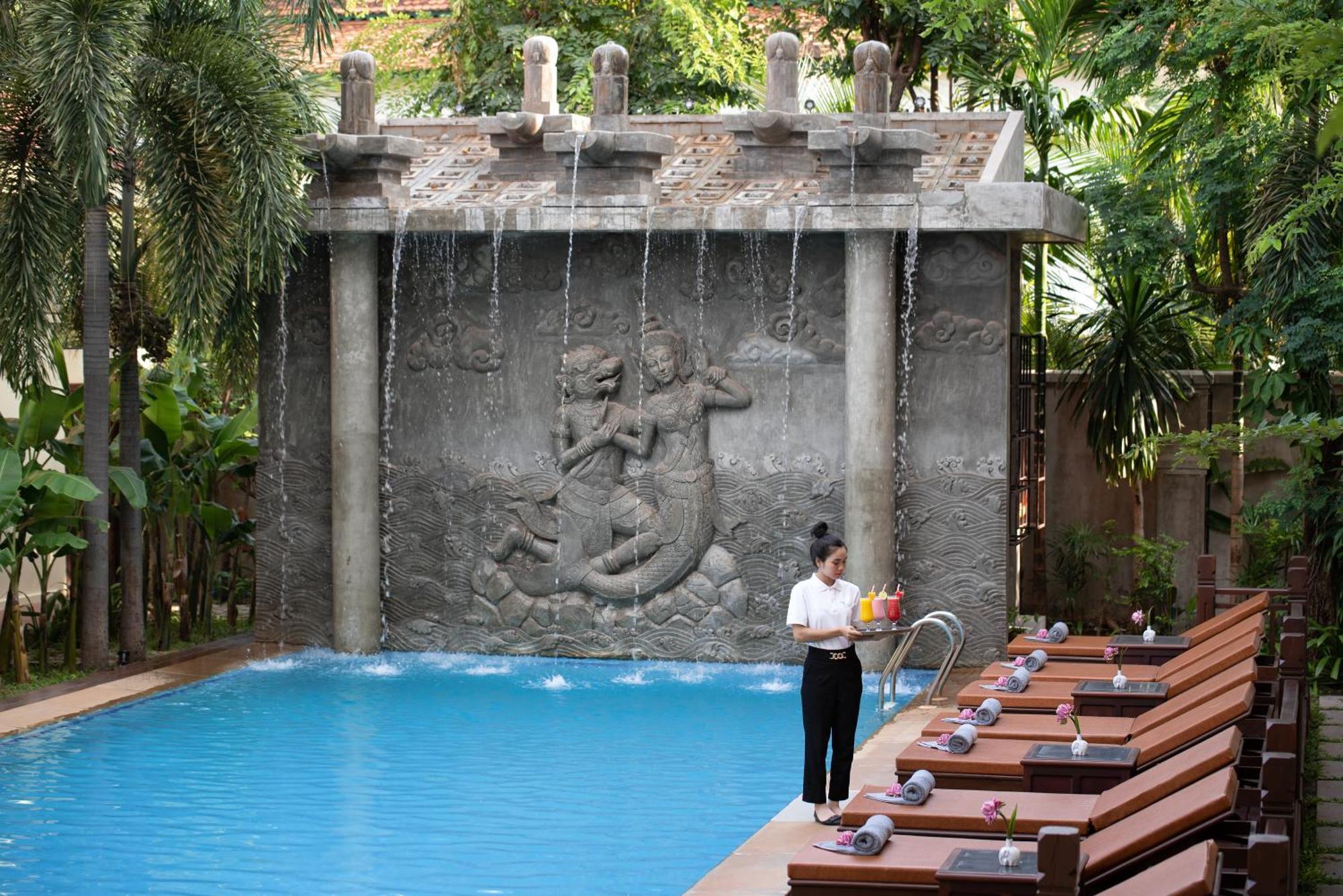 Hotel The Elephant Siem Reap Esterno foto